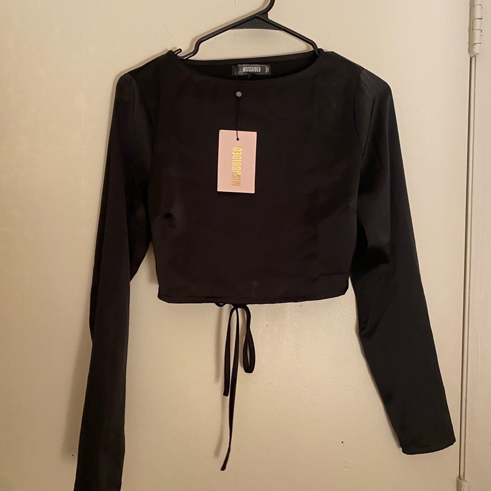 Backless top